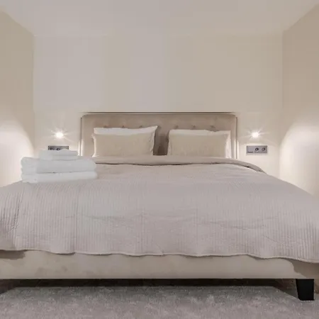 Apartamento Centro Loftai-free Parking *